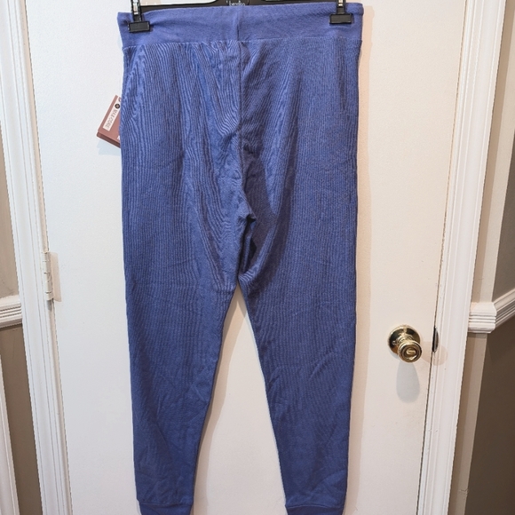 NWT. MEN'S JOGGERS. BLUE IRIS (LILAC). Size large by MAX CORE - Picture 9 of 9